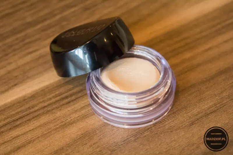 Ingrid baza pod cienie