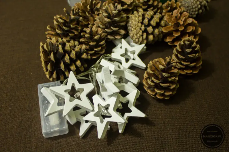 Moja pierwsza choinkagwiazdki szyszki Moja pierwsza choinkagwiazdki szyszki
