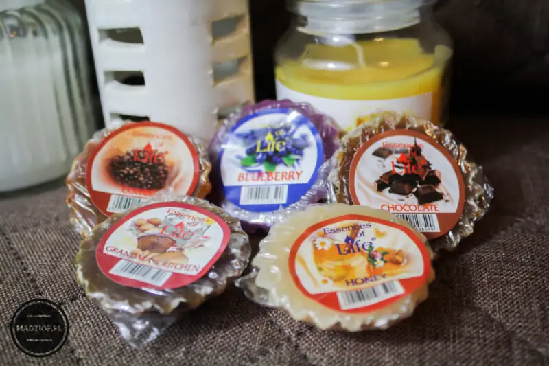 Zamówienie ze sklepu Fabryka świec "Light" - pierwsze wrażenie woski