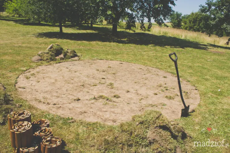 jak przygotowac miejsce pod basen - pierwszy etap-2