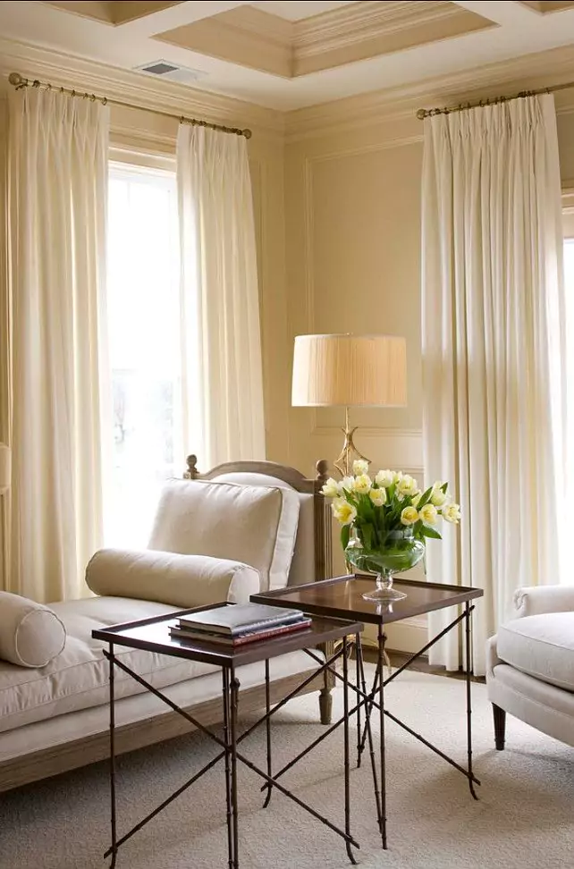 salon w odcieniach bezu klasycznie2