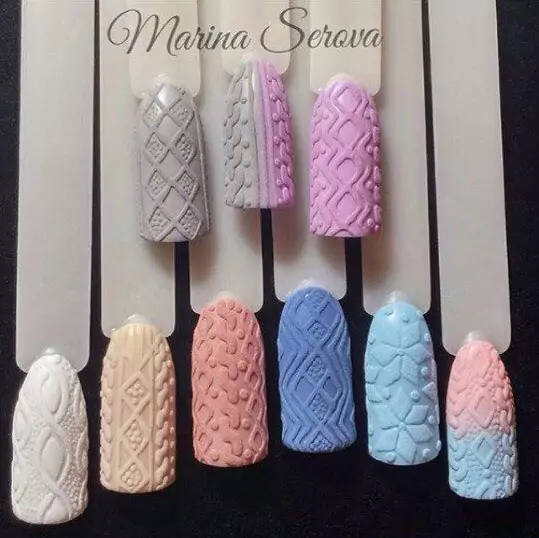 najmodniejsze-paznokcie-na-zime-2016-wystajace-elementy-3d-2