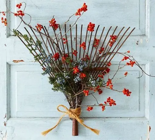 dekoracje z lisci do domu na jesien