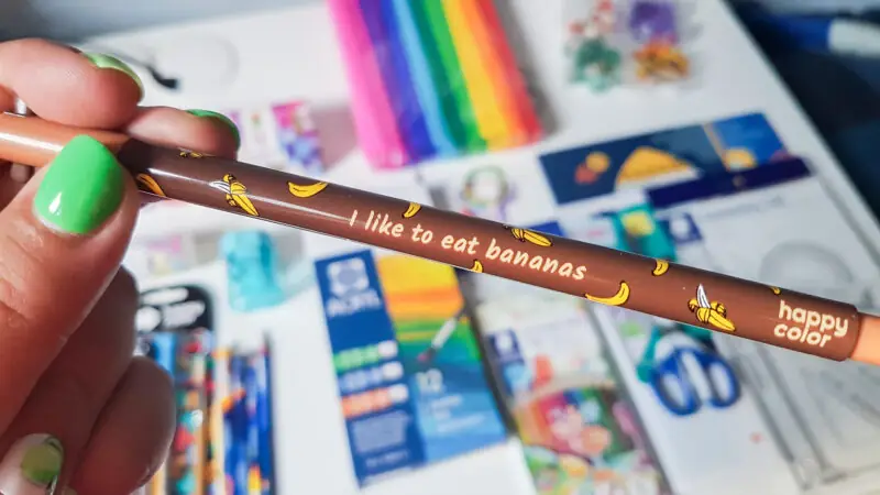 jak umilic dziecku powrot do szkoly happy color wyprawka szkolna 