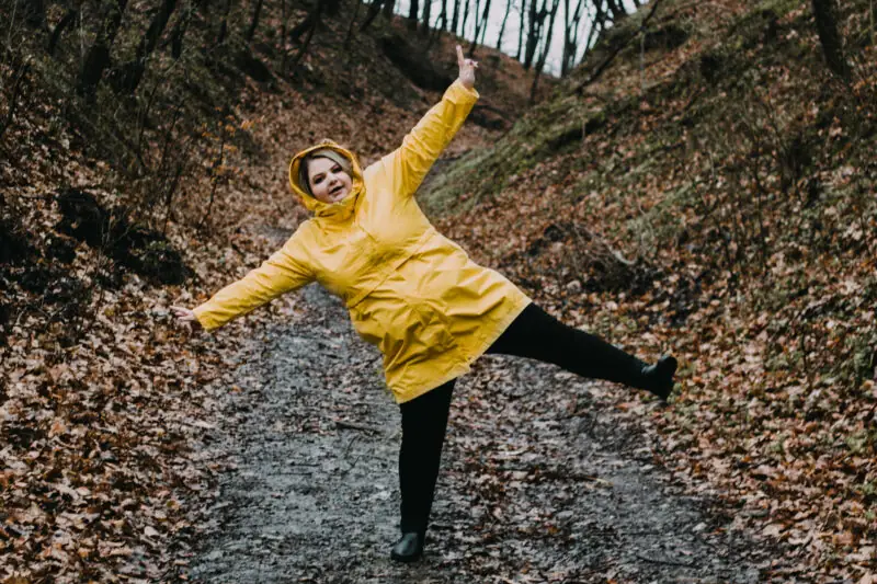 zolta kurtka przeciwdeszczowa plus size cellbes