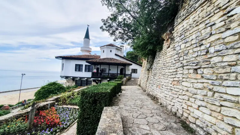 co zobaczyc w bulgarii miejsca ktore polecam ogrod botaniczny balczik