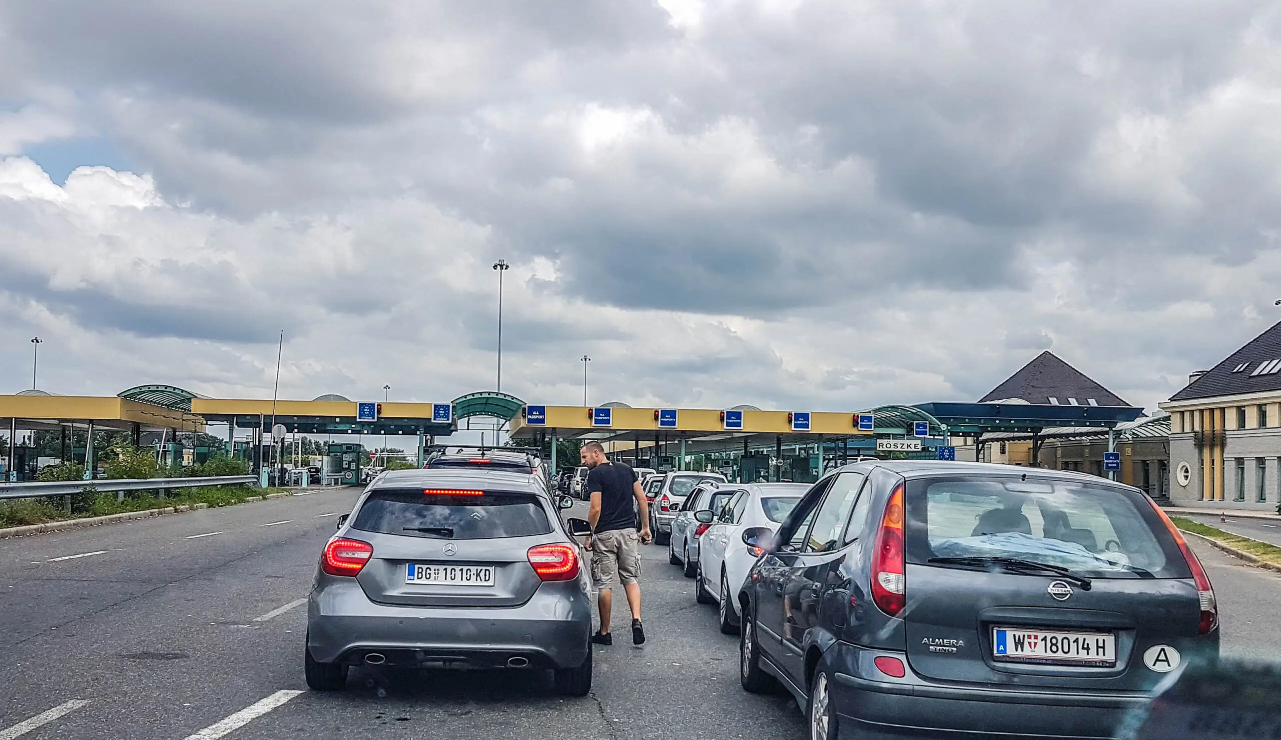 samochodem na wakacje wieksza ekipa